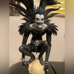Death Note Ryuk Sitting Figure